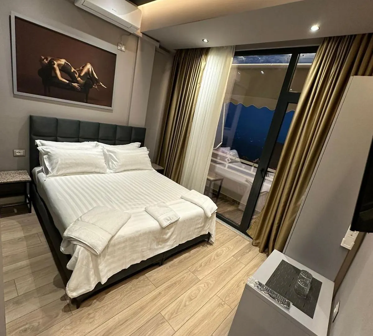 Hotel Europa Kruje 0*,