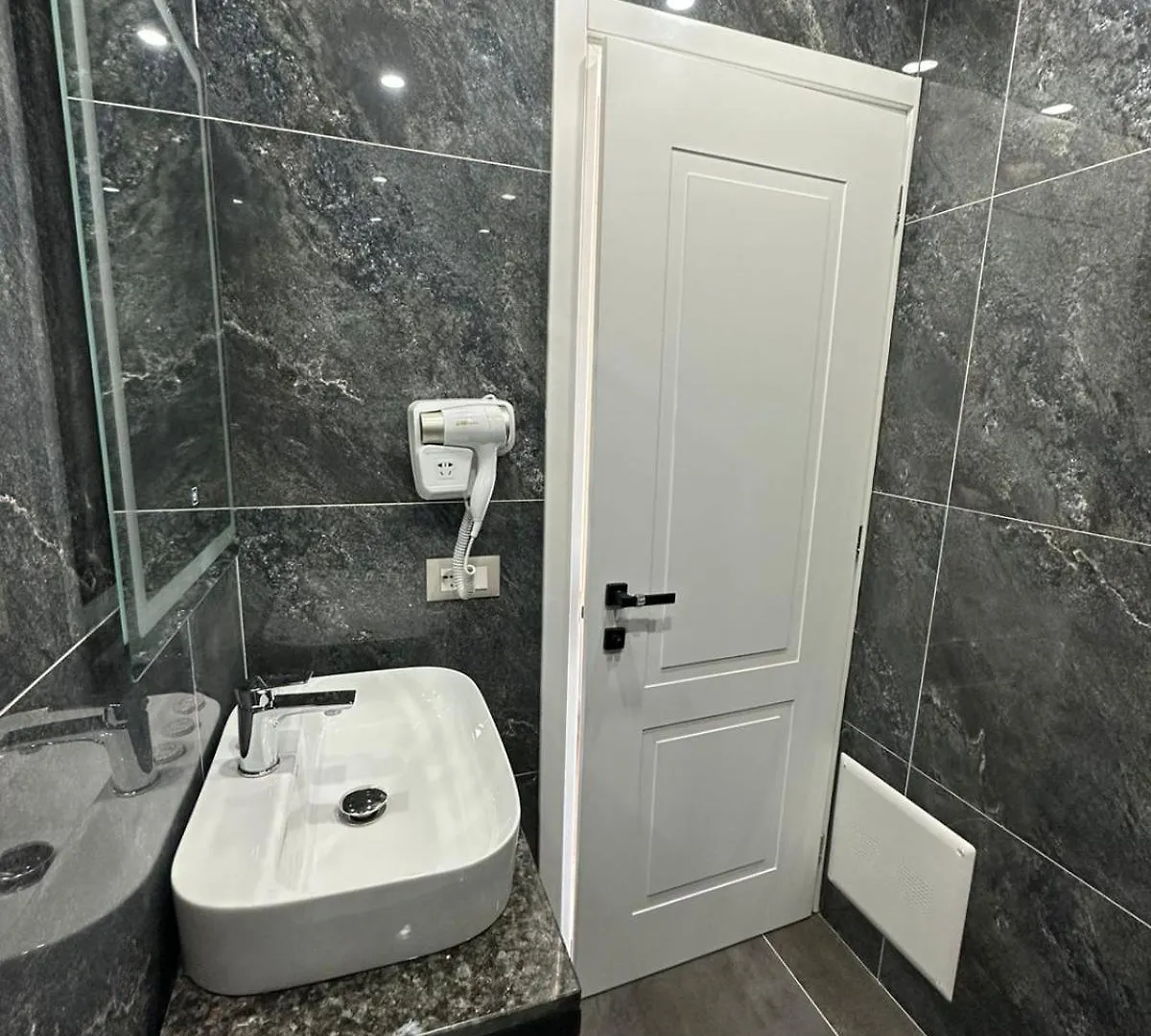 Hotel Europa Krujë 0*,  Albanie