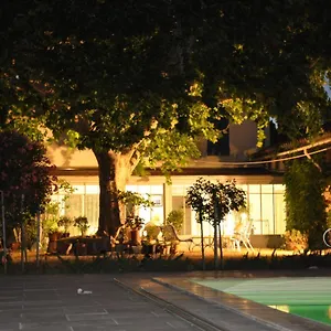 la-ferme-de-tonton-jules-2.fr-provencehotel.com/